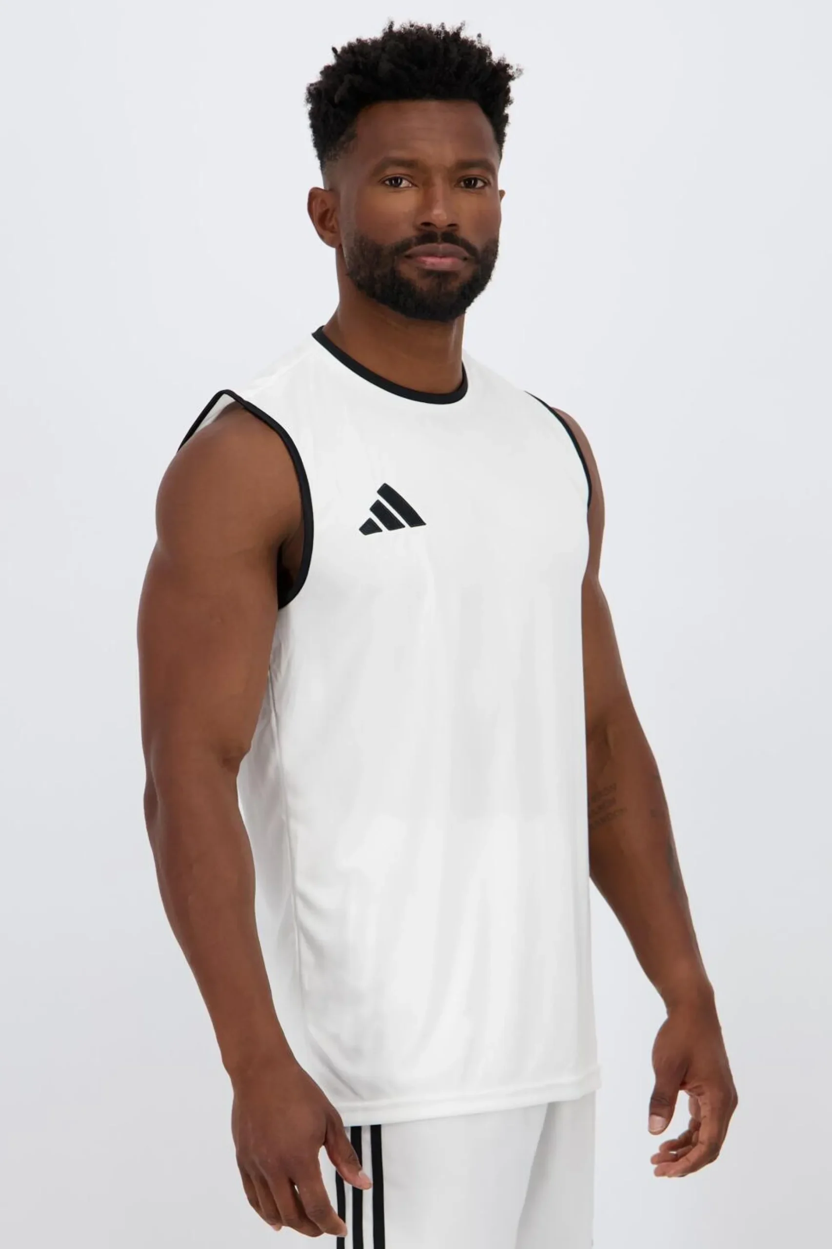 adidas Entrada26