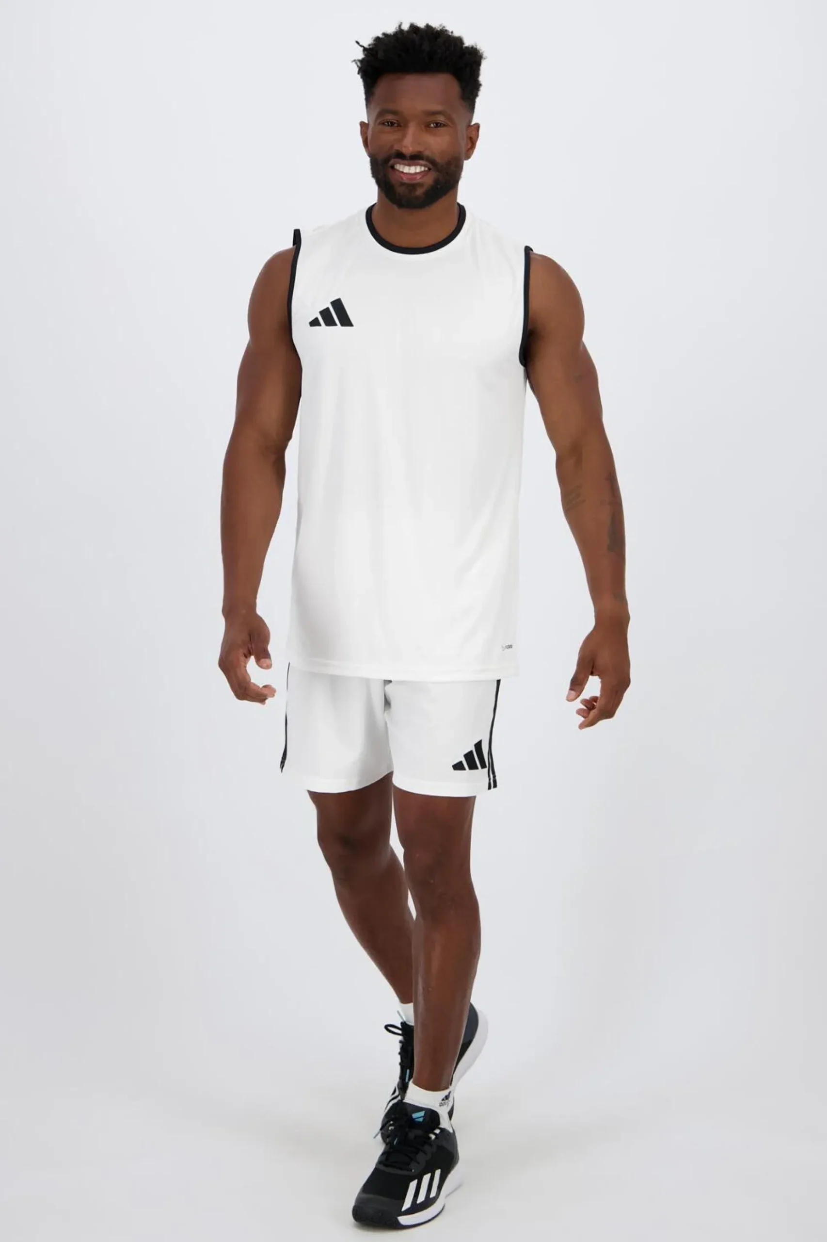 adidas Entrada26