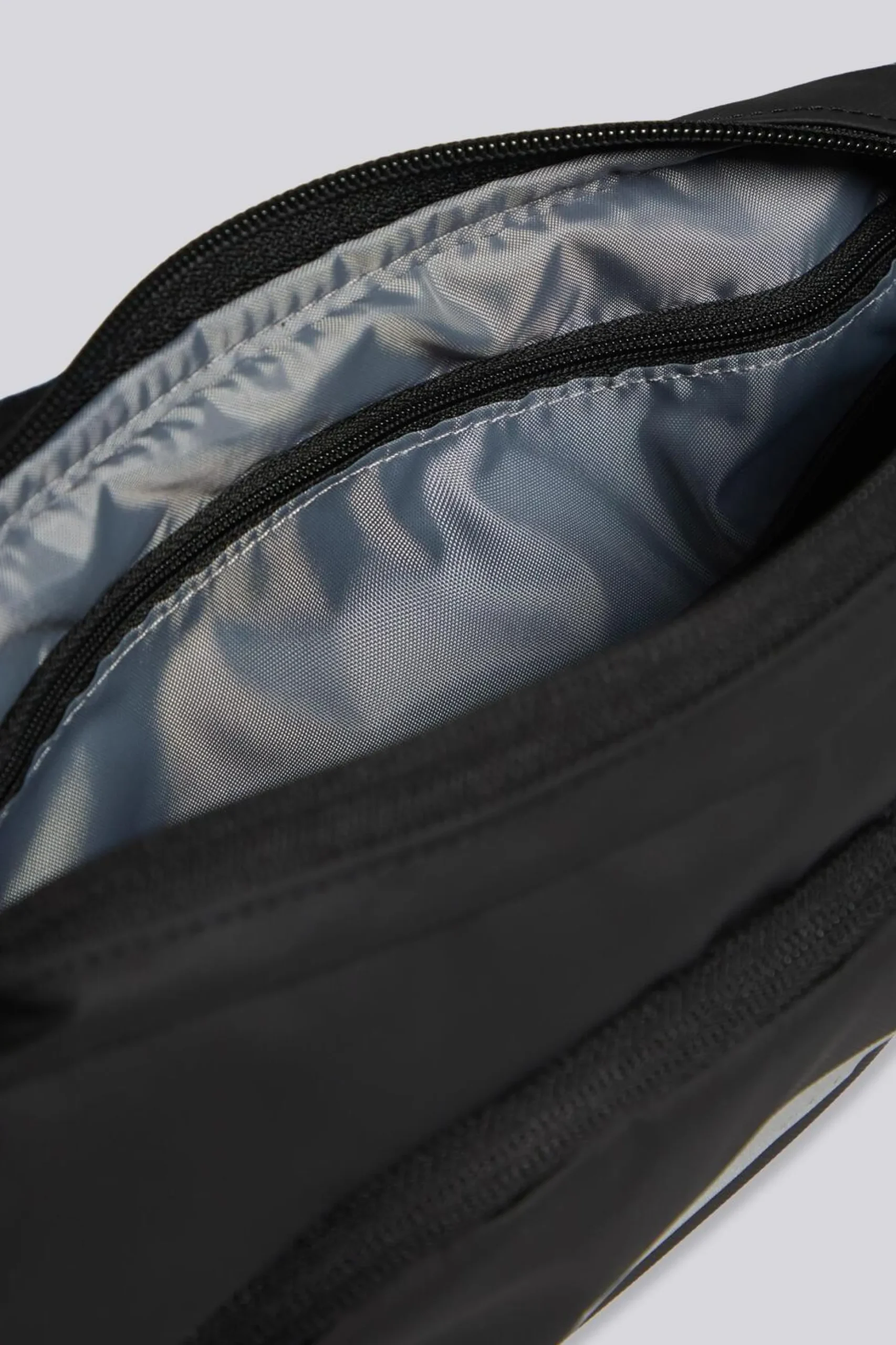 adidas Hybrid