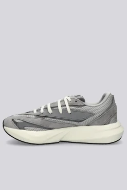 adidas Lightblaze