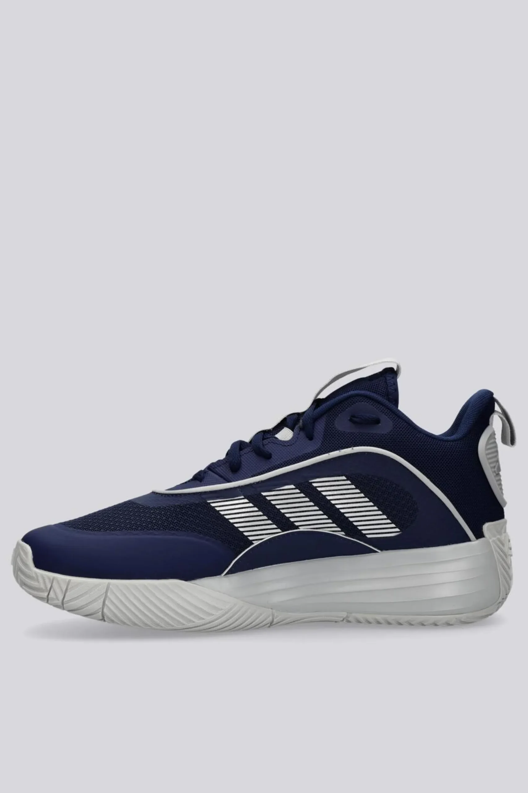 adidas Ownthegame 3
