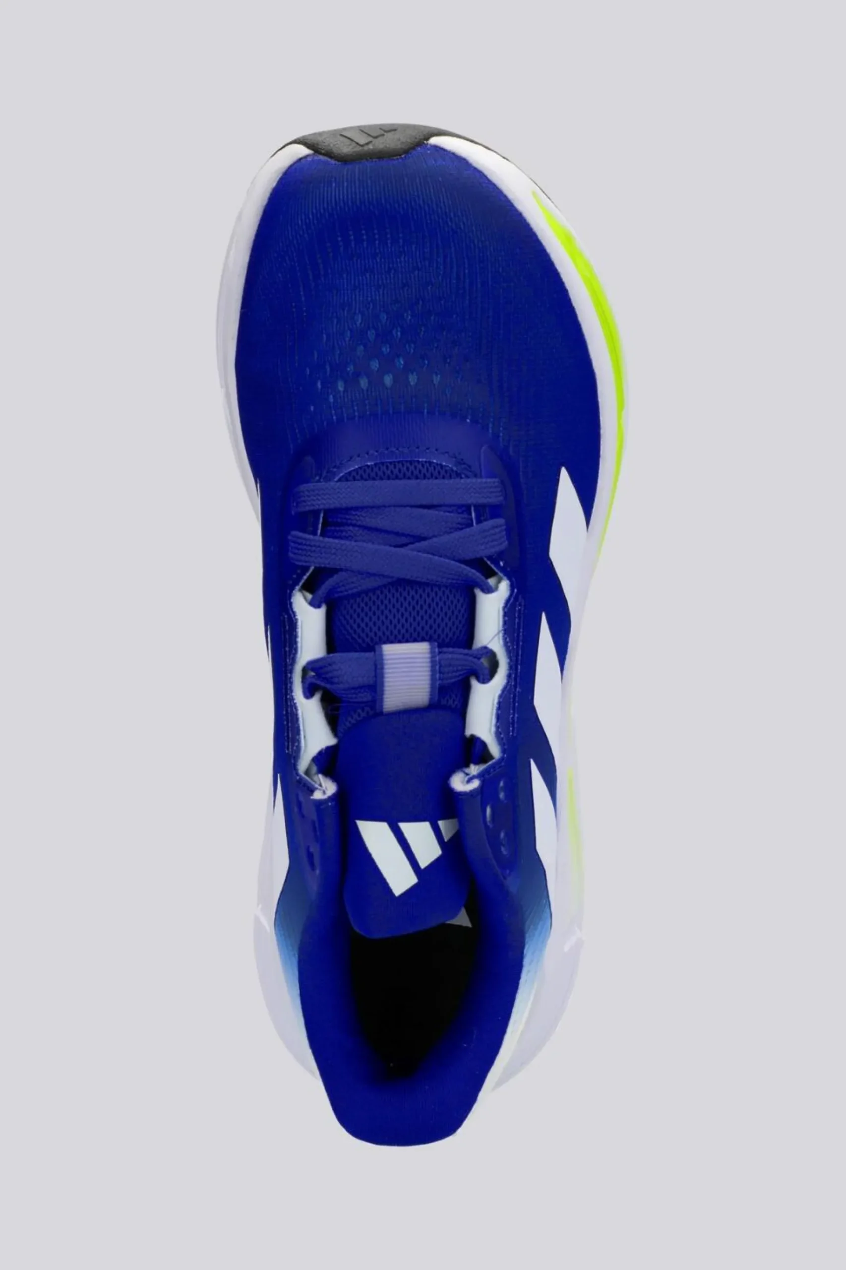 adidas Questar 3