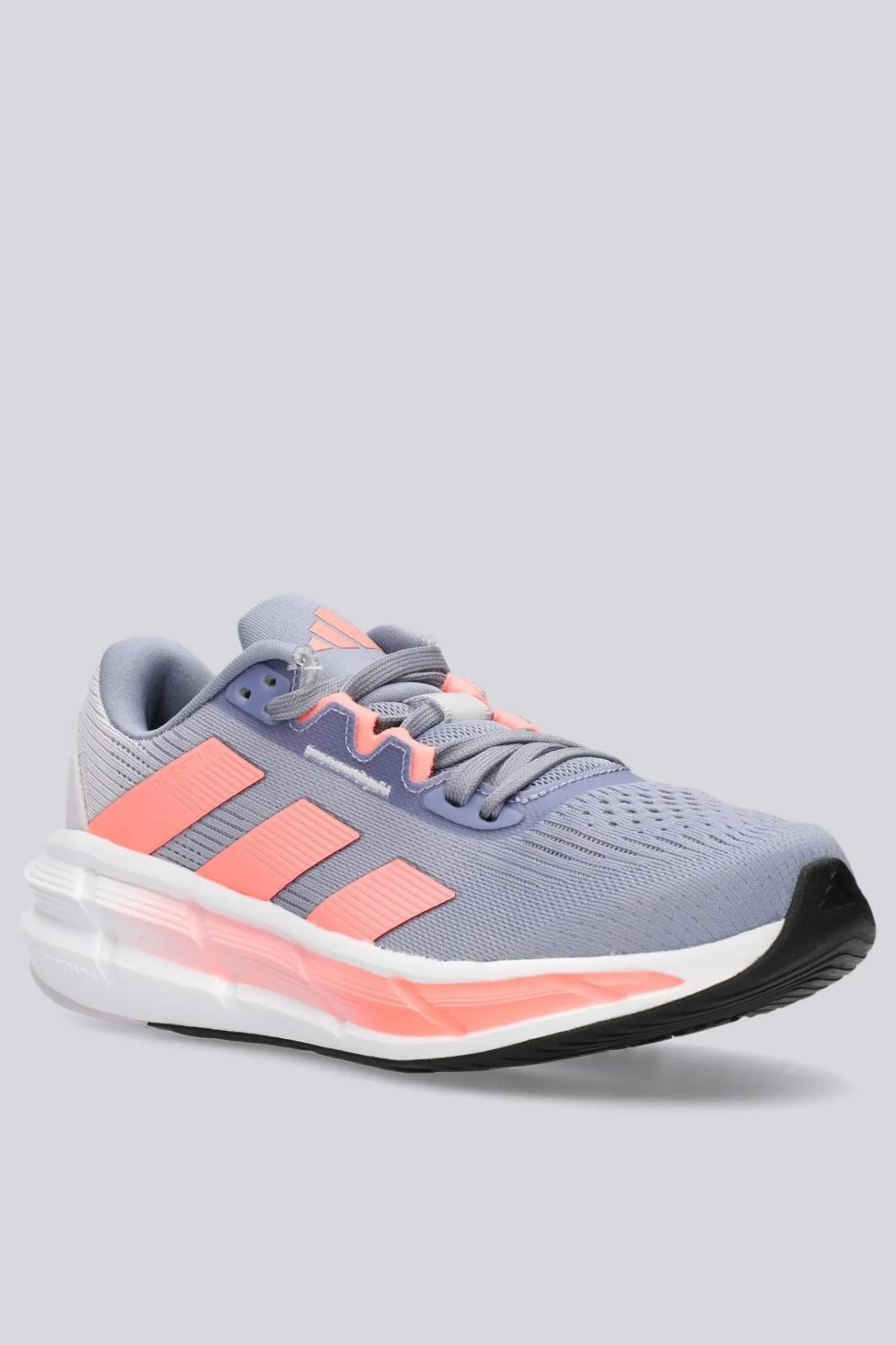 adidas Questar 3