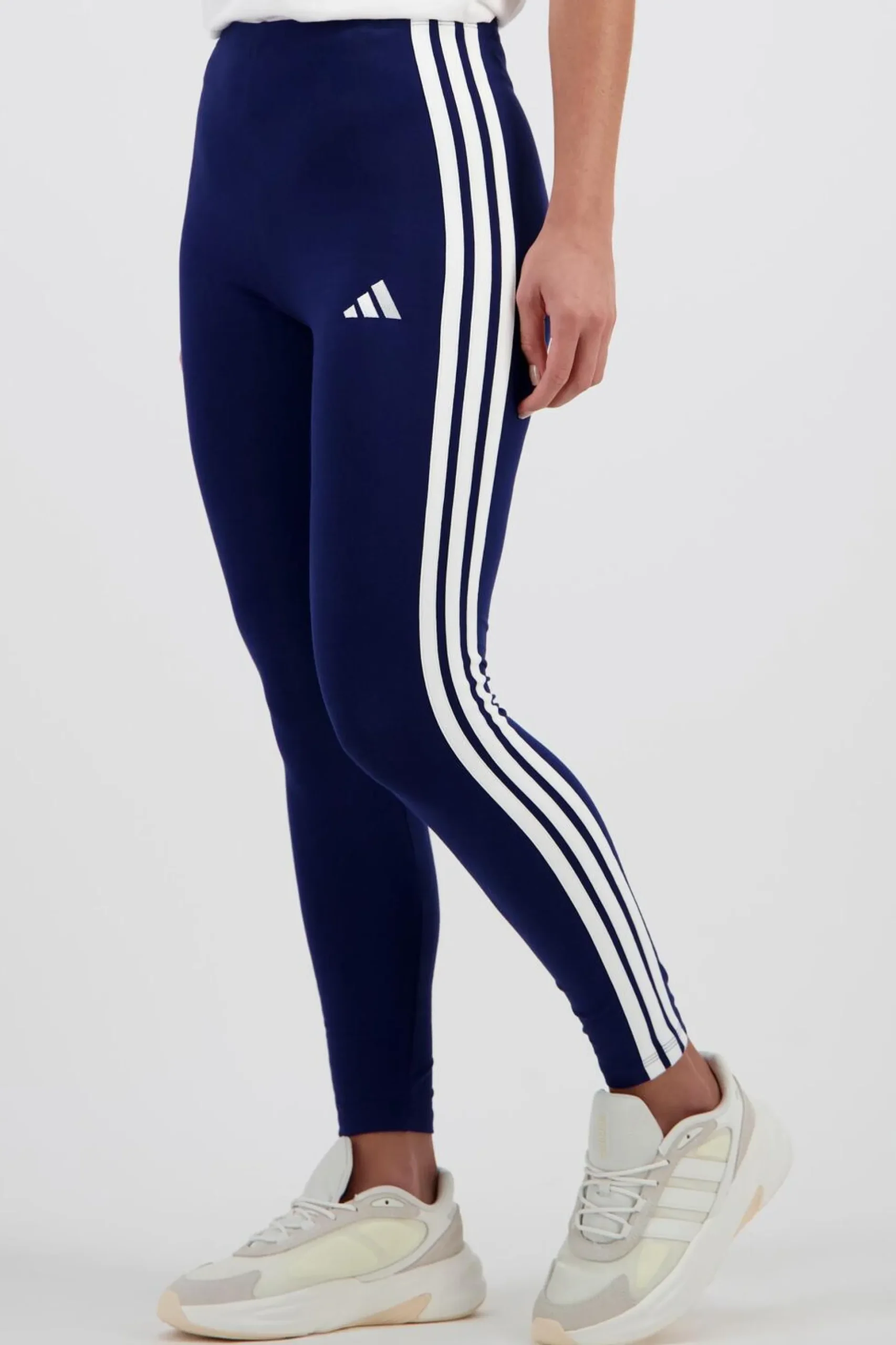 adidas 3s