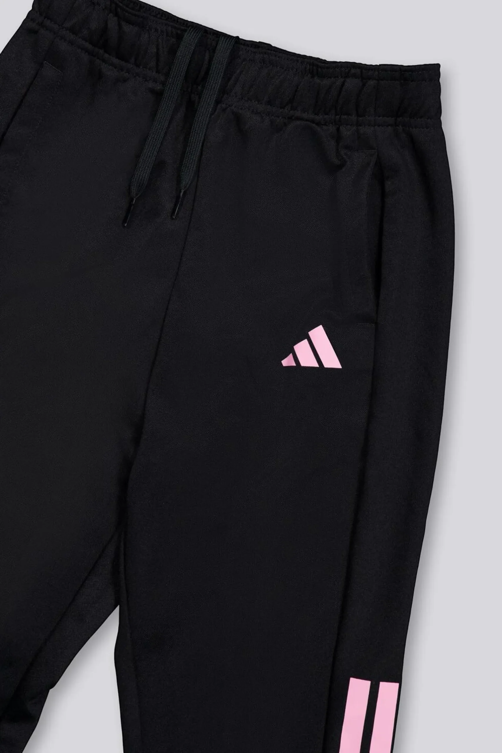 adidas Sereno