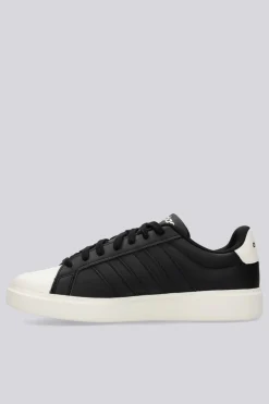 adidas Streettalk