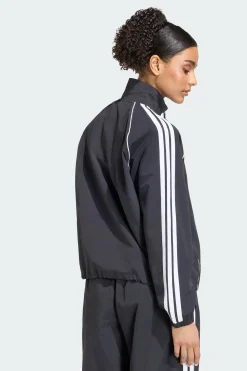 adidas 3-stripes Iconic