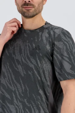 adidas Tech Essentials