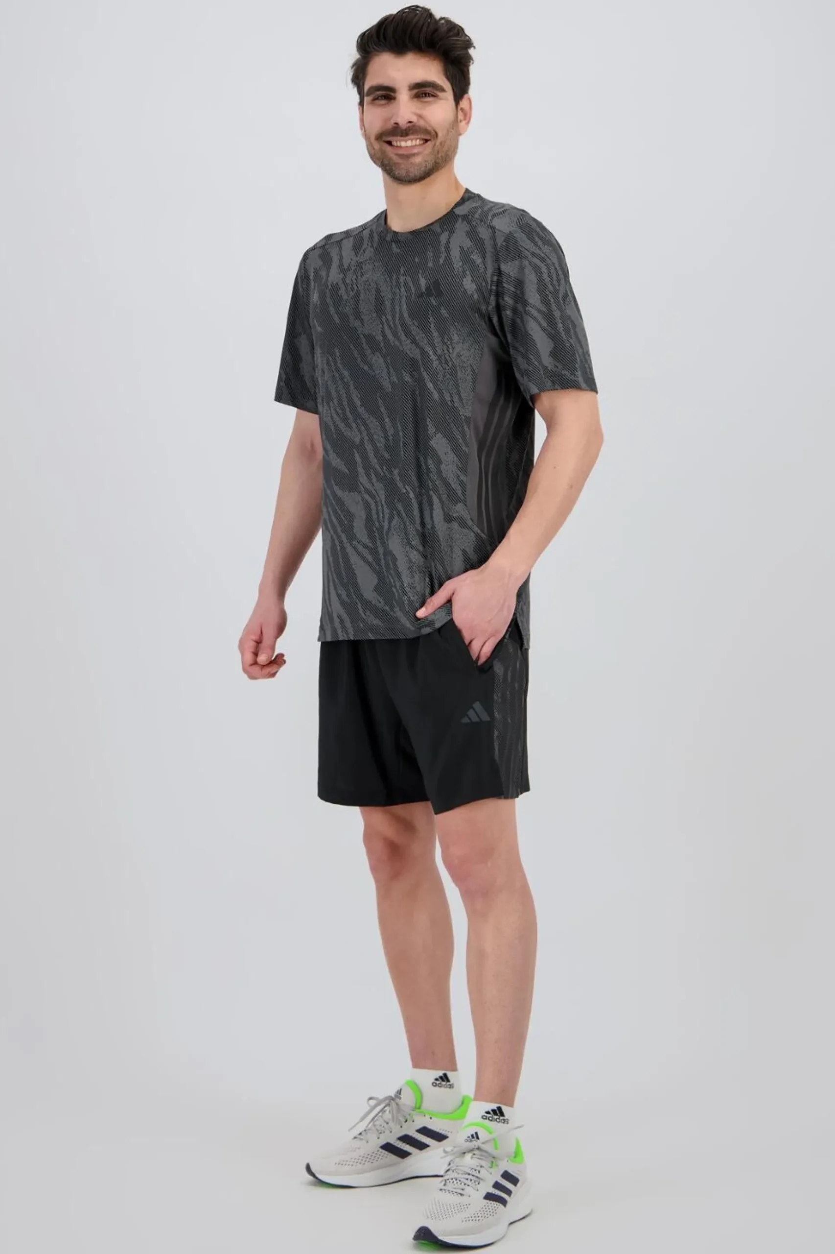 adidas Tech Essentials