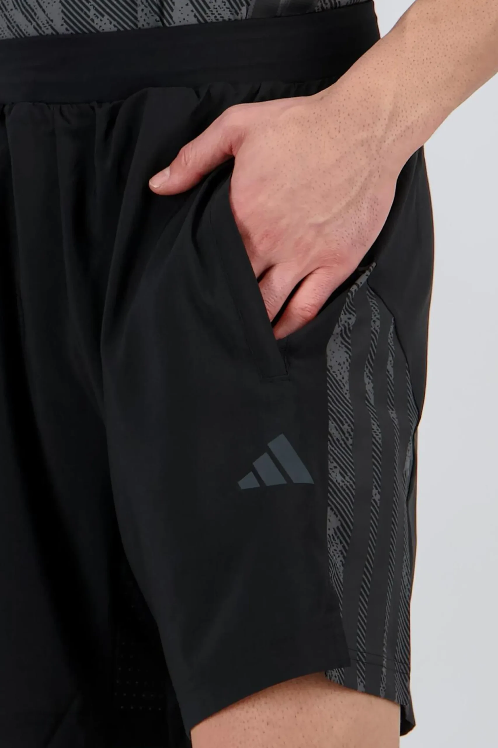 adidas Tech Essentials