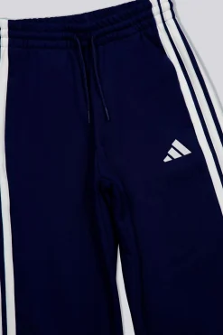 adidas Wide 3s