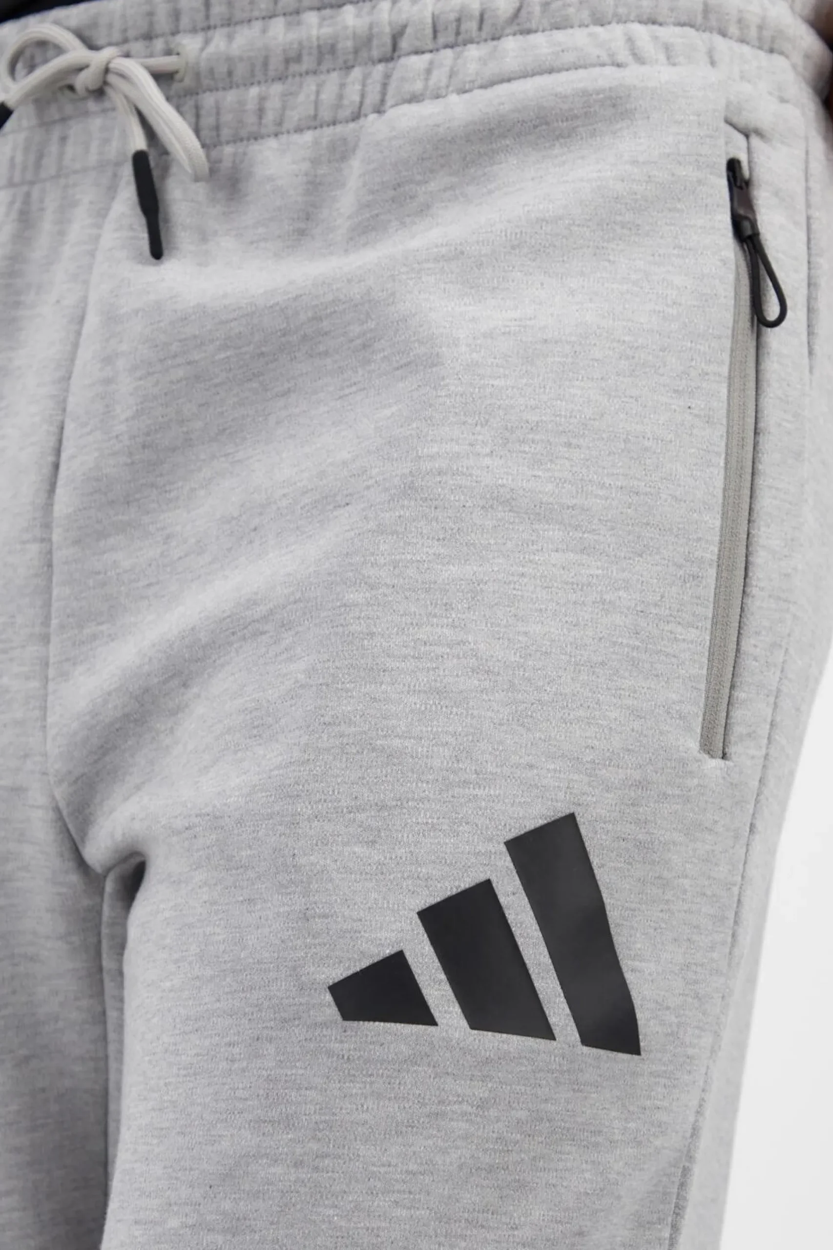 adidas Zne