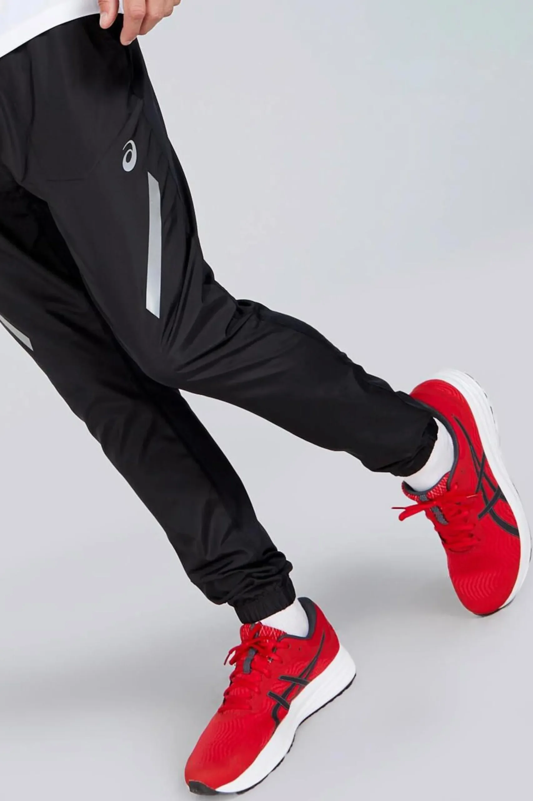 ASICS Lite Show