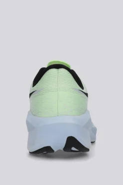ASICS Novablast 6