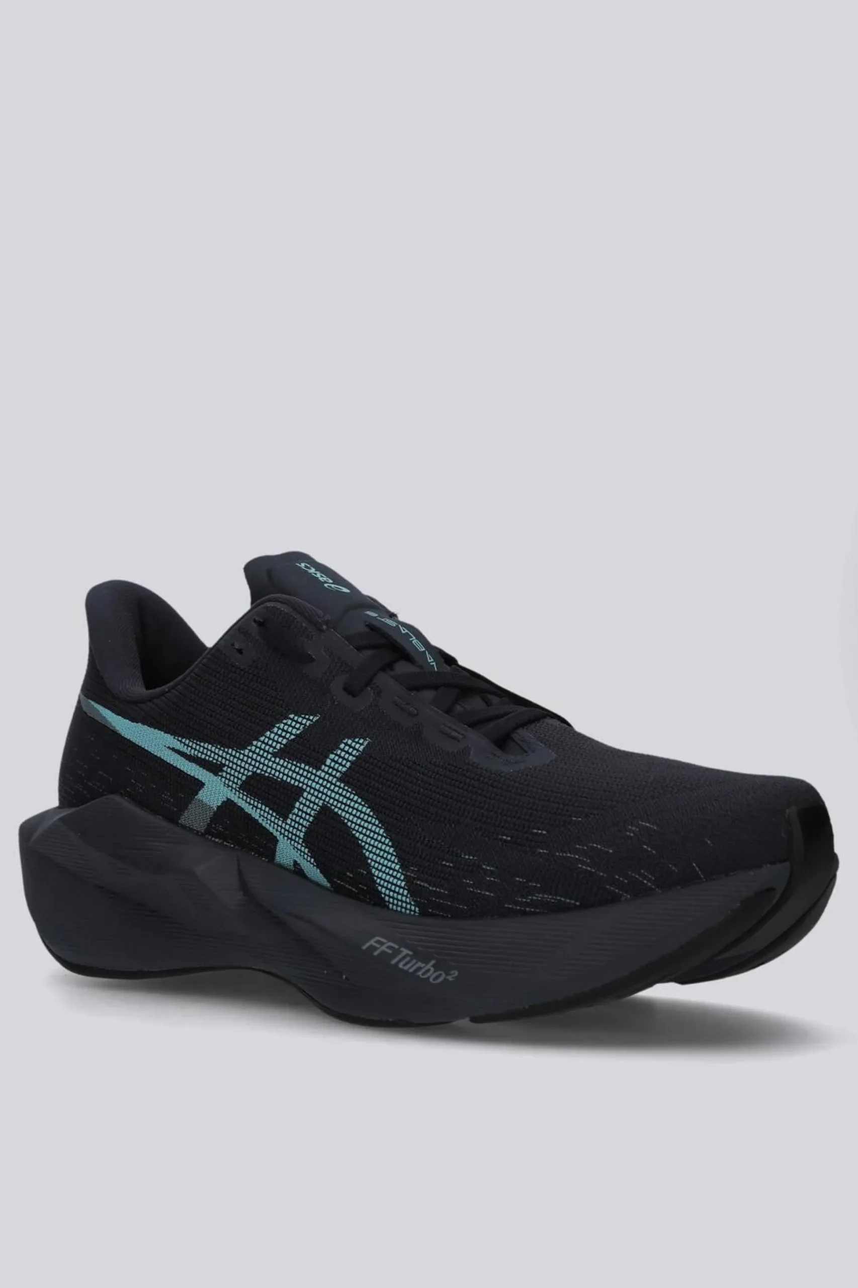 ASICS Novablast 6