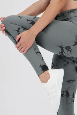 Athlecia Theresa