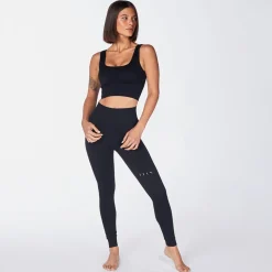 Born Living Yoga Yami