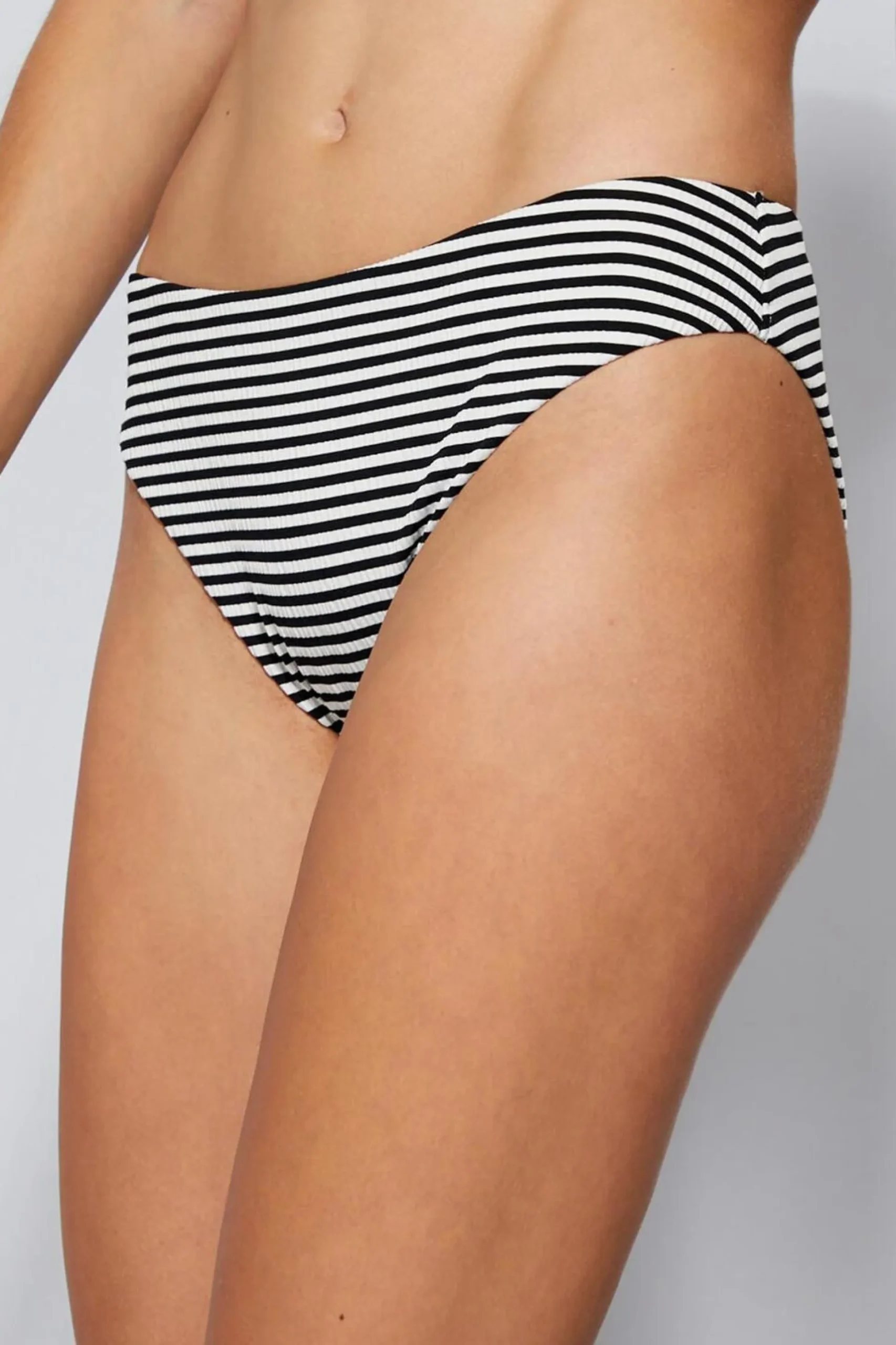 Braguita Bikini ONLY