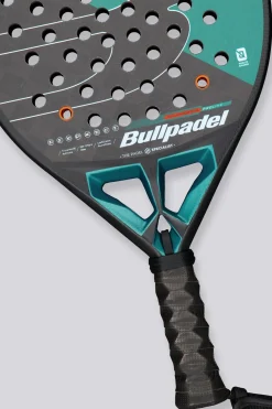 Bullpadel Hack 04 Hybrid P. Navarro
