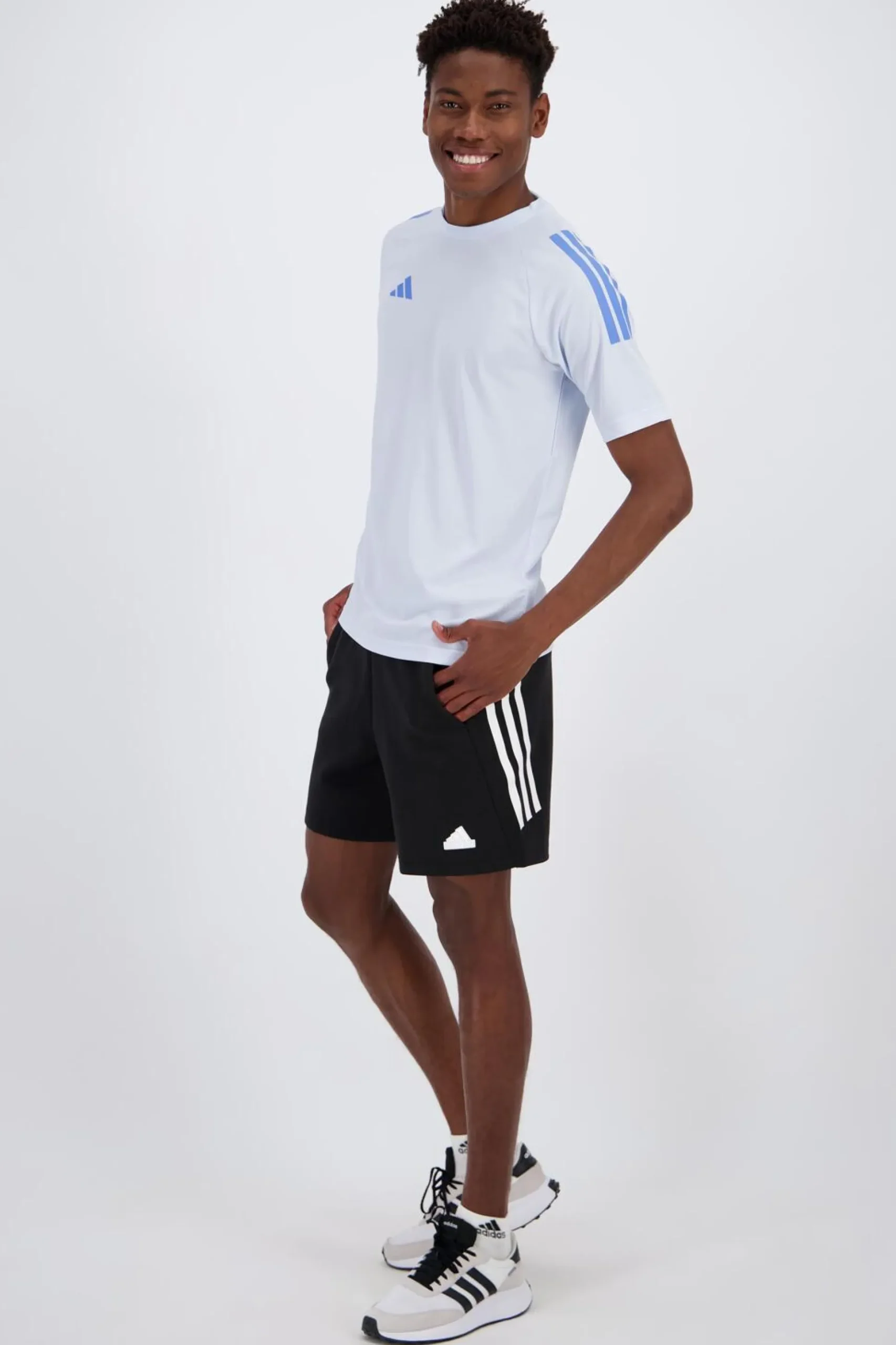 Camiseta adidas