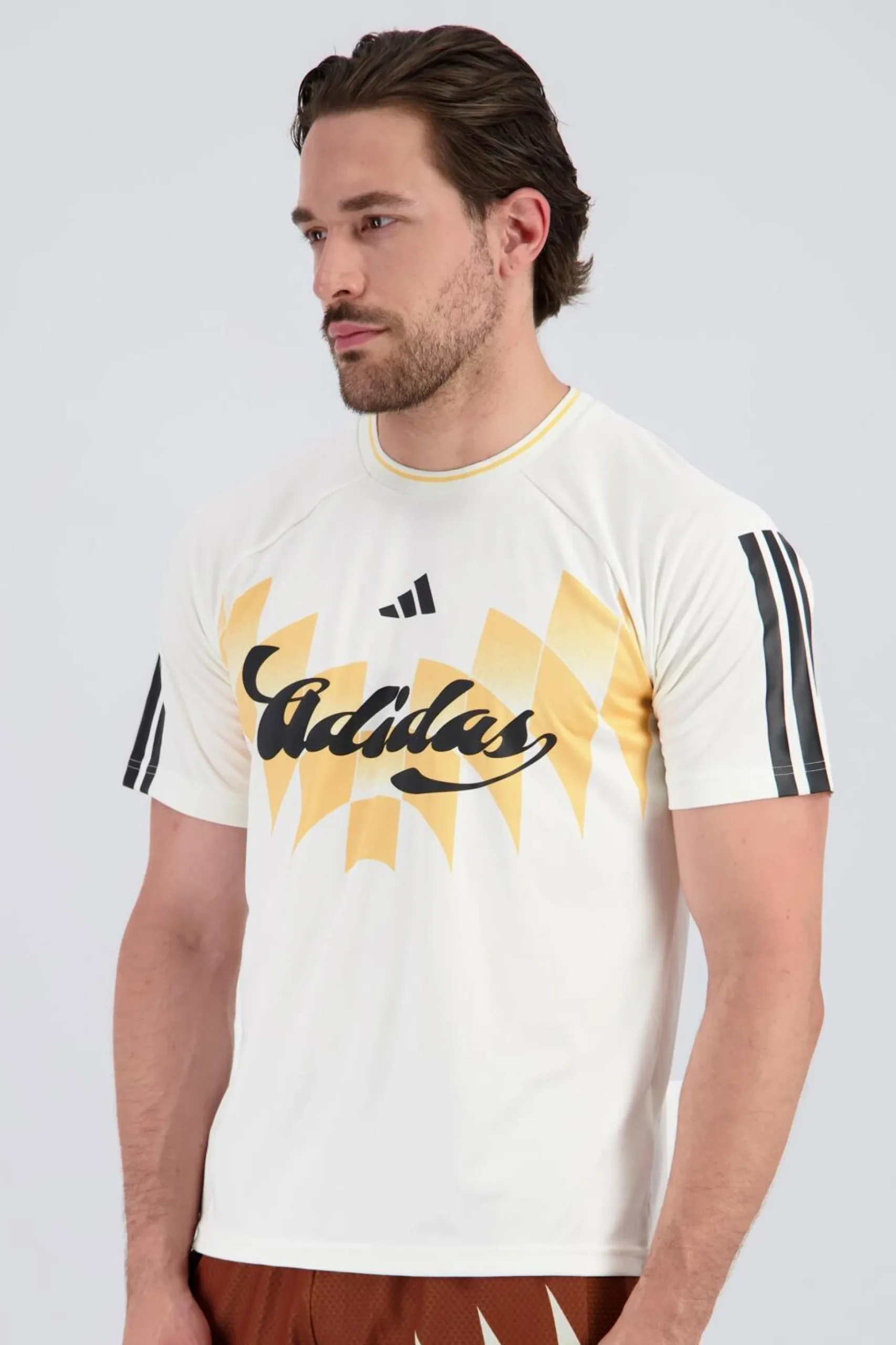 Camiseta adidas