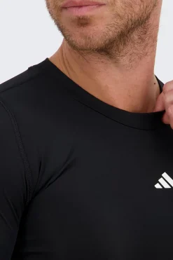 Camiseta adidas