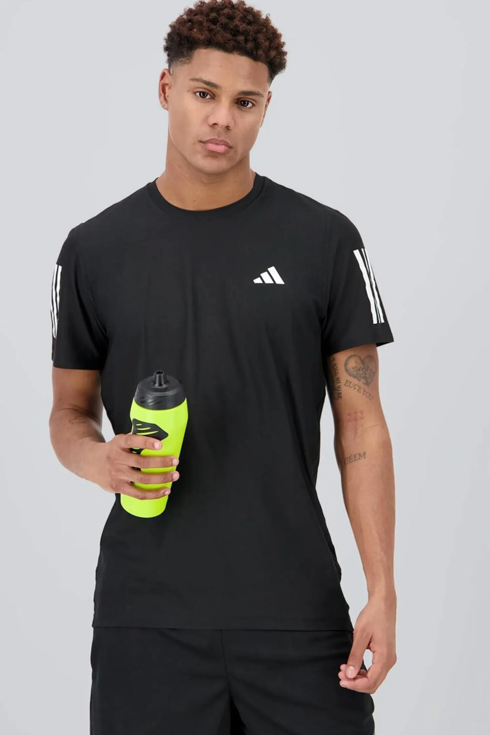 Camiseta adidas