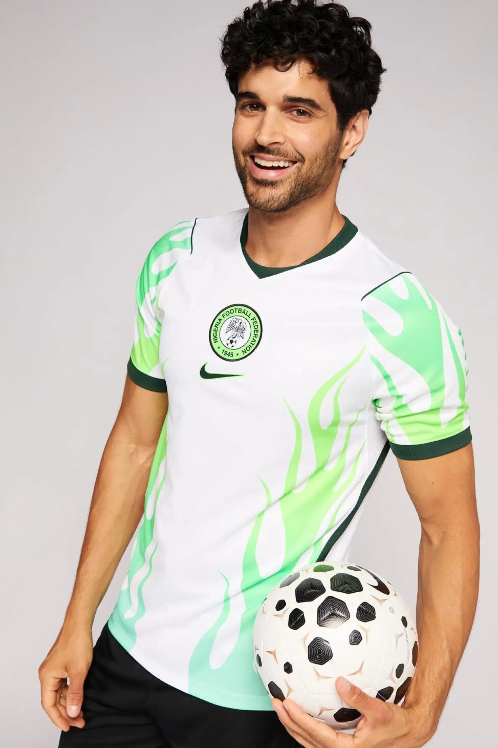 2ª Camiseta Nigeria Mundial 2026 Réplica