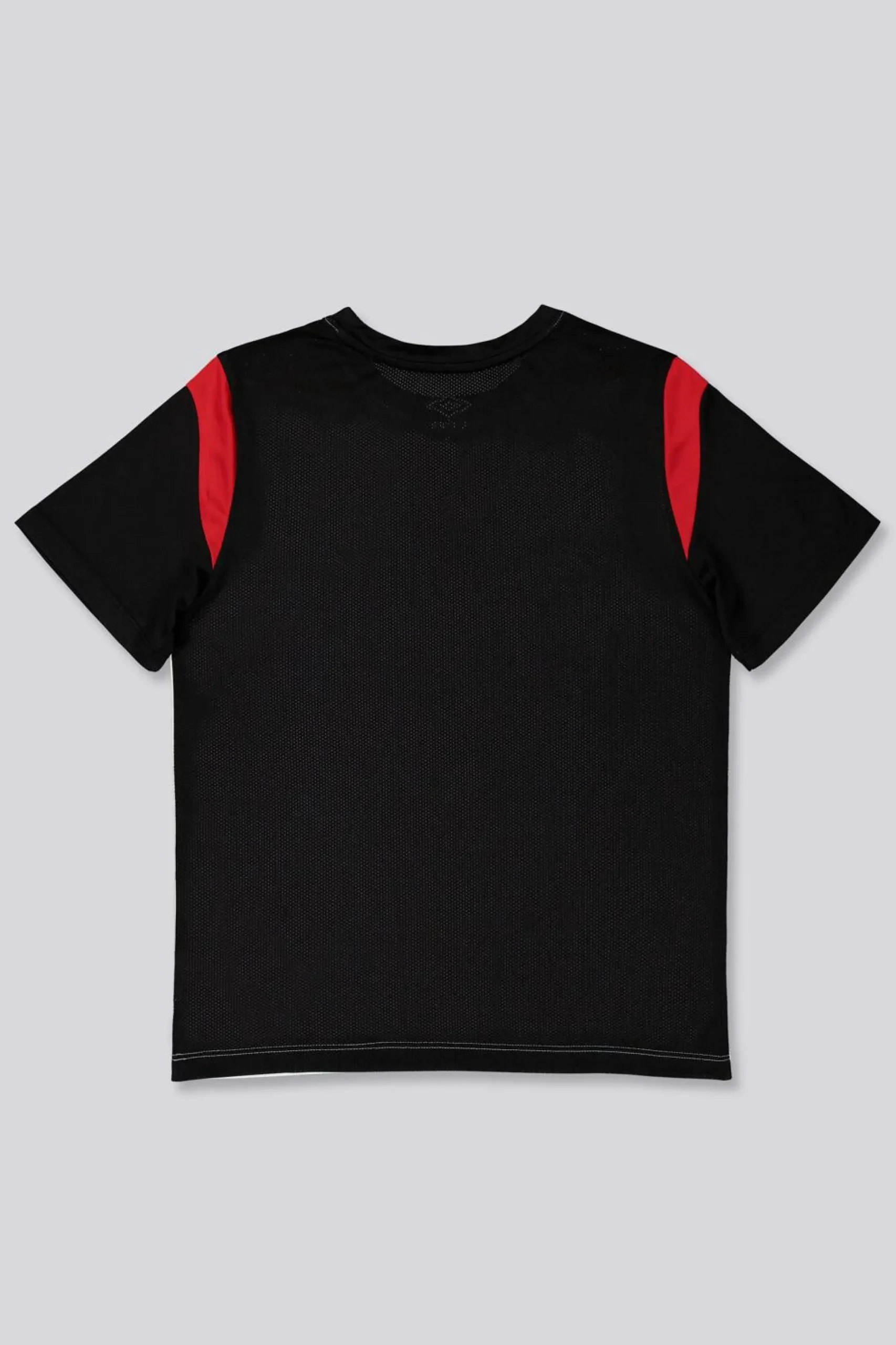 Camiseta Umbro Basic