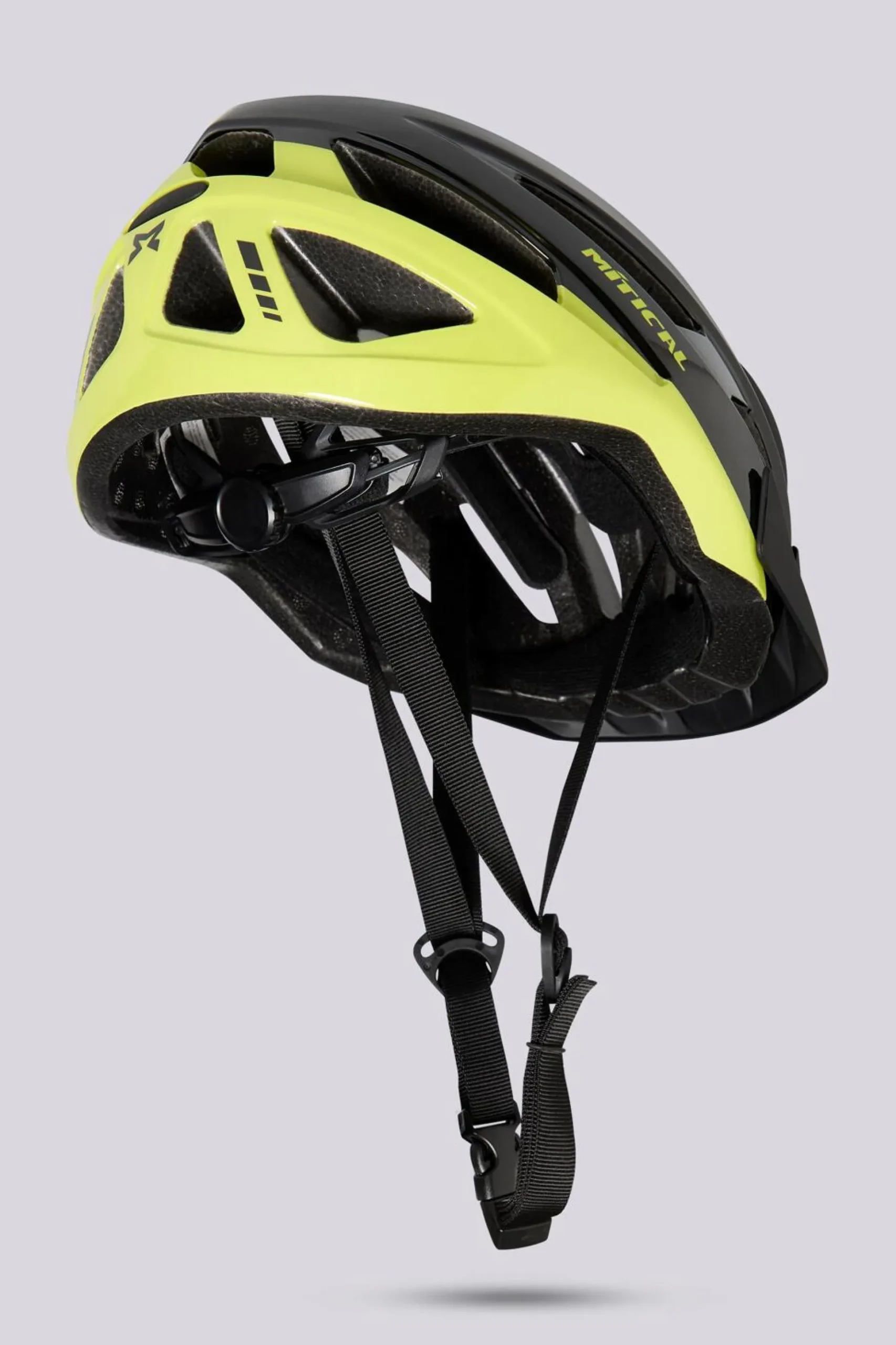 Casco Mítical