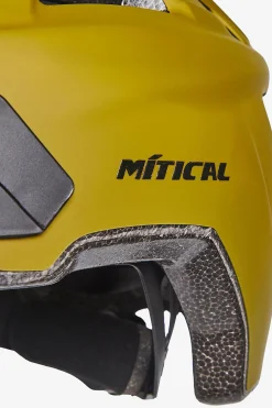 Casco Mítical