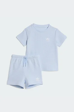 Conjunto De Pantalón Corto Y Camiseta Gofrada Regular adidas