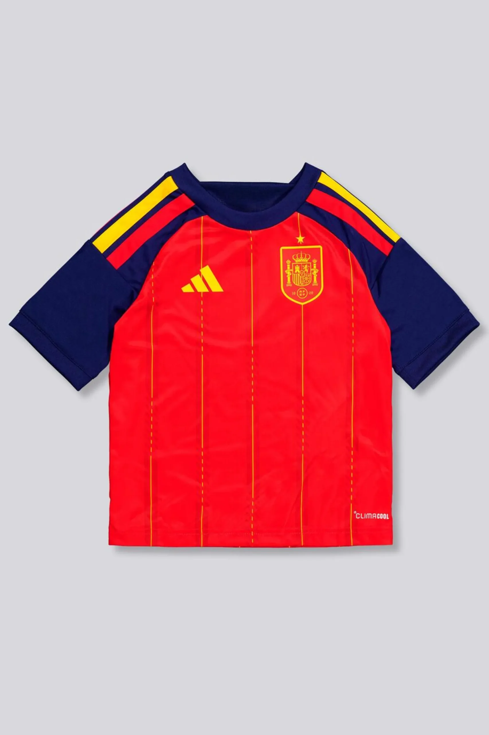 1º Equipamiento España Mundial 2026