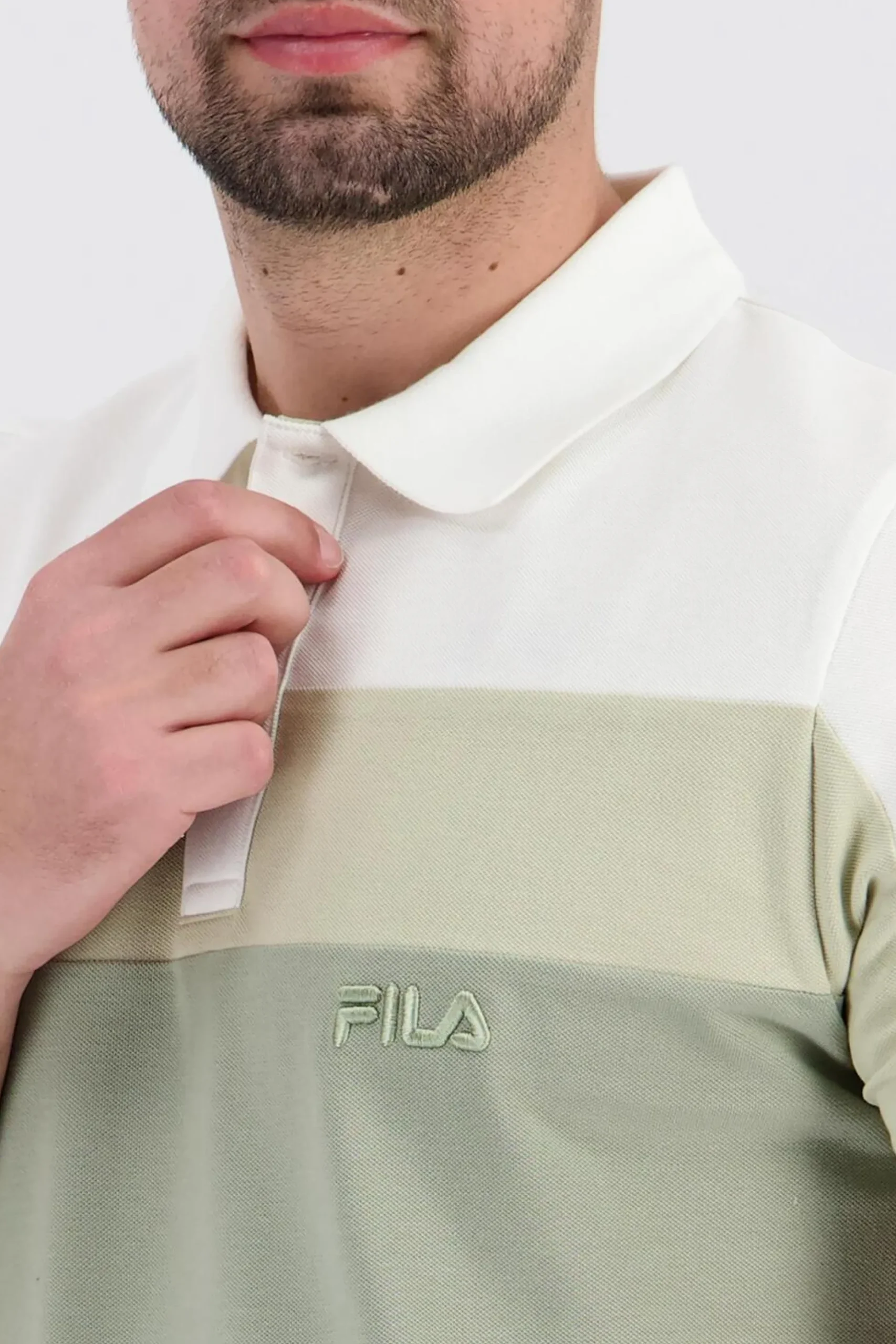 Fila Essentials