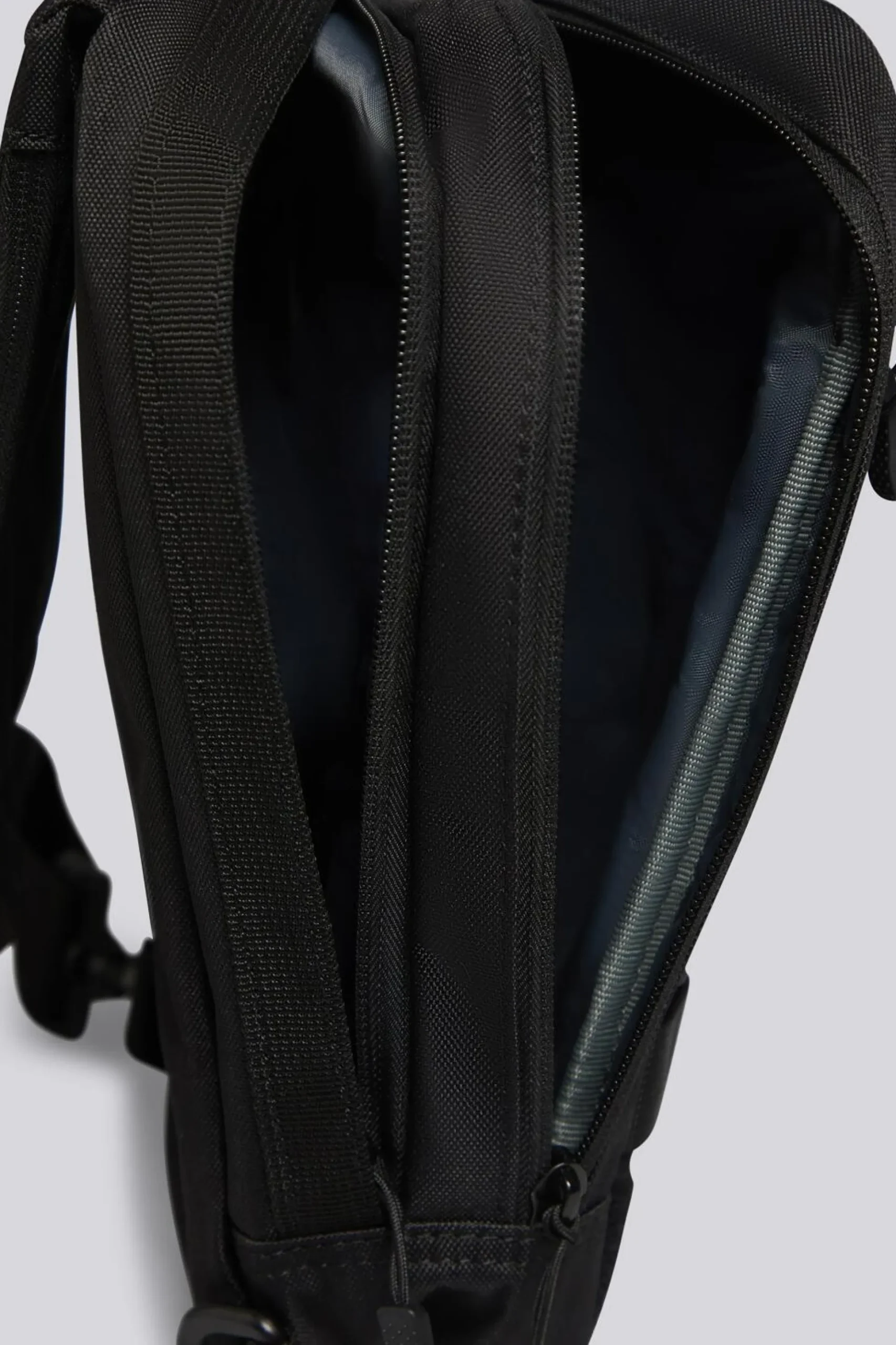 Fila Sling