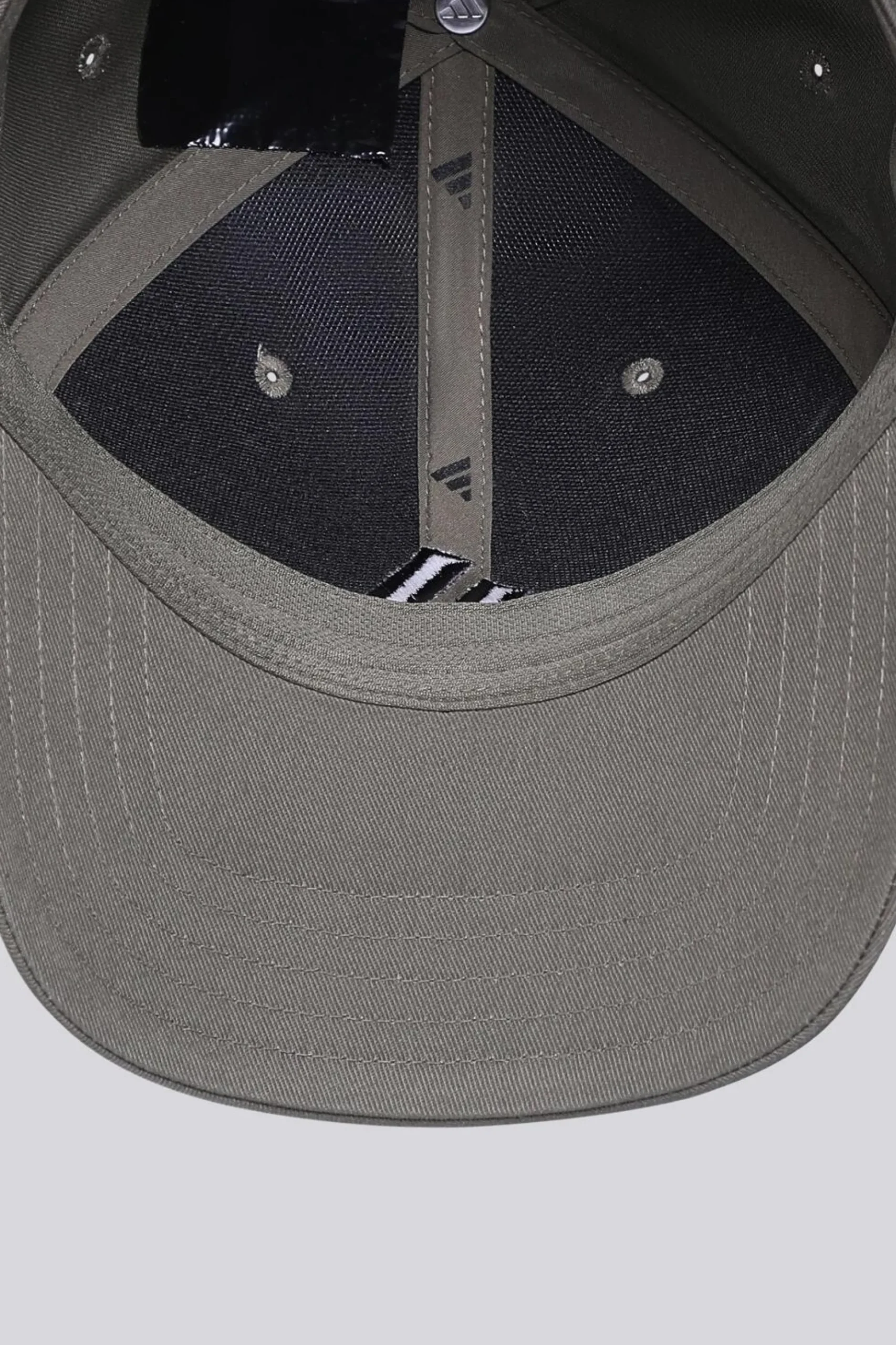 Gorra adidas