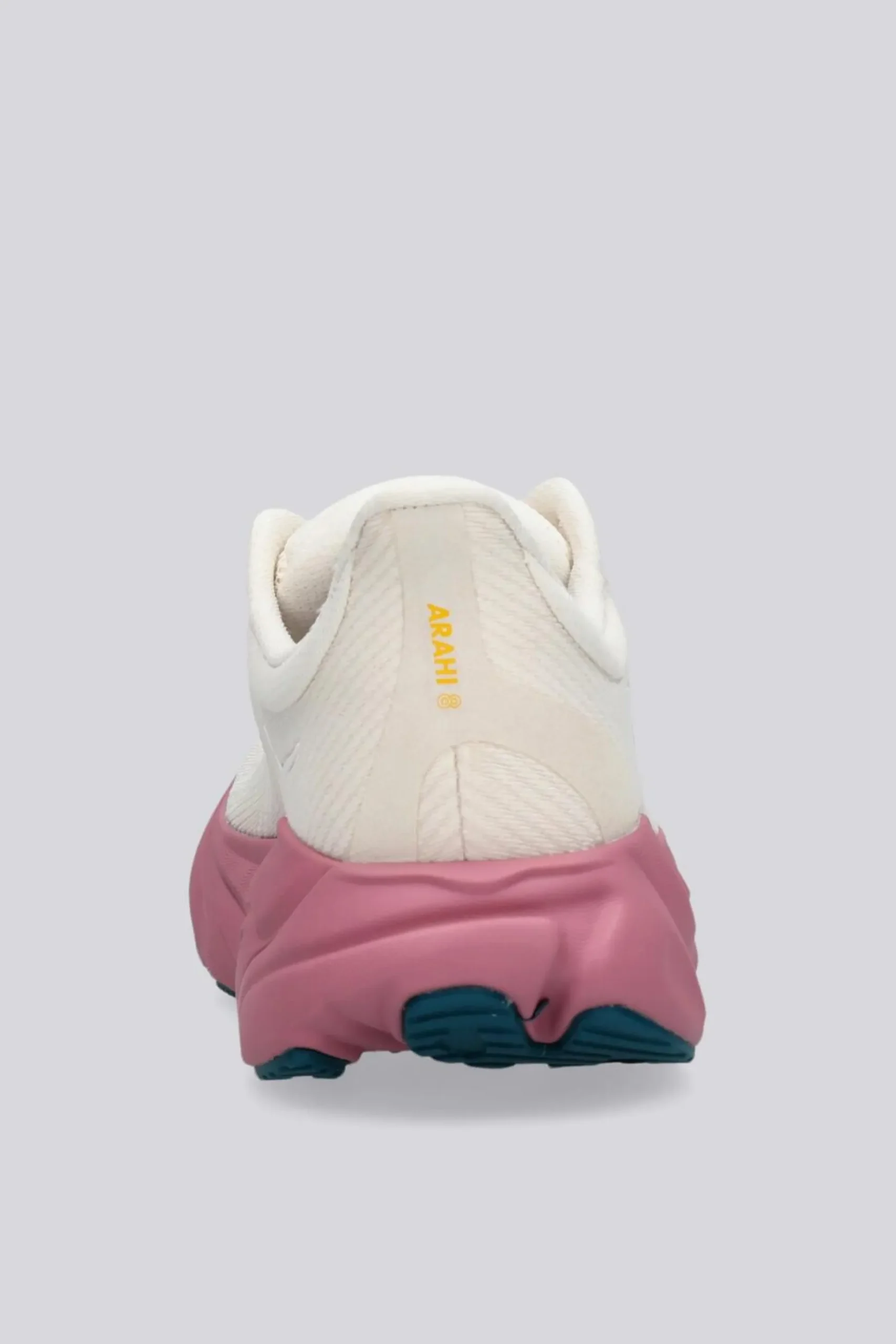 Hoka Arahi 8