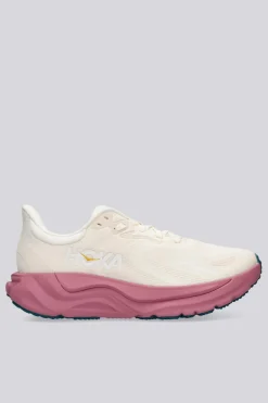 Hoka Arahi 8