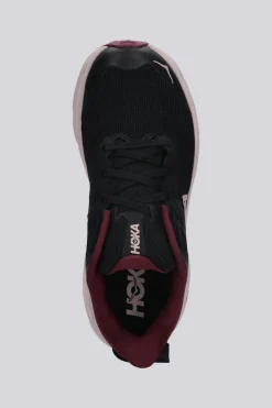Hoka Challenger 8