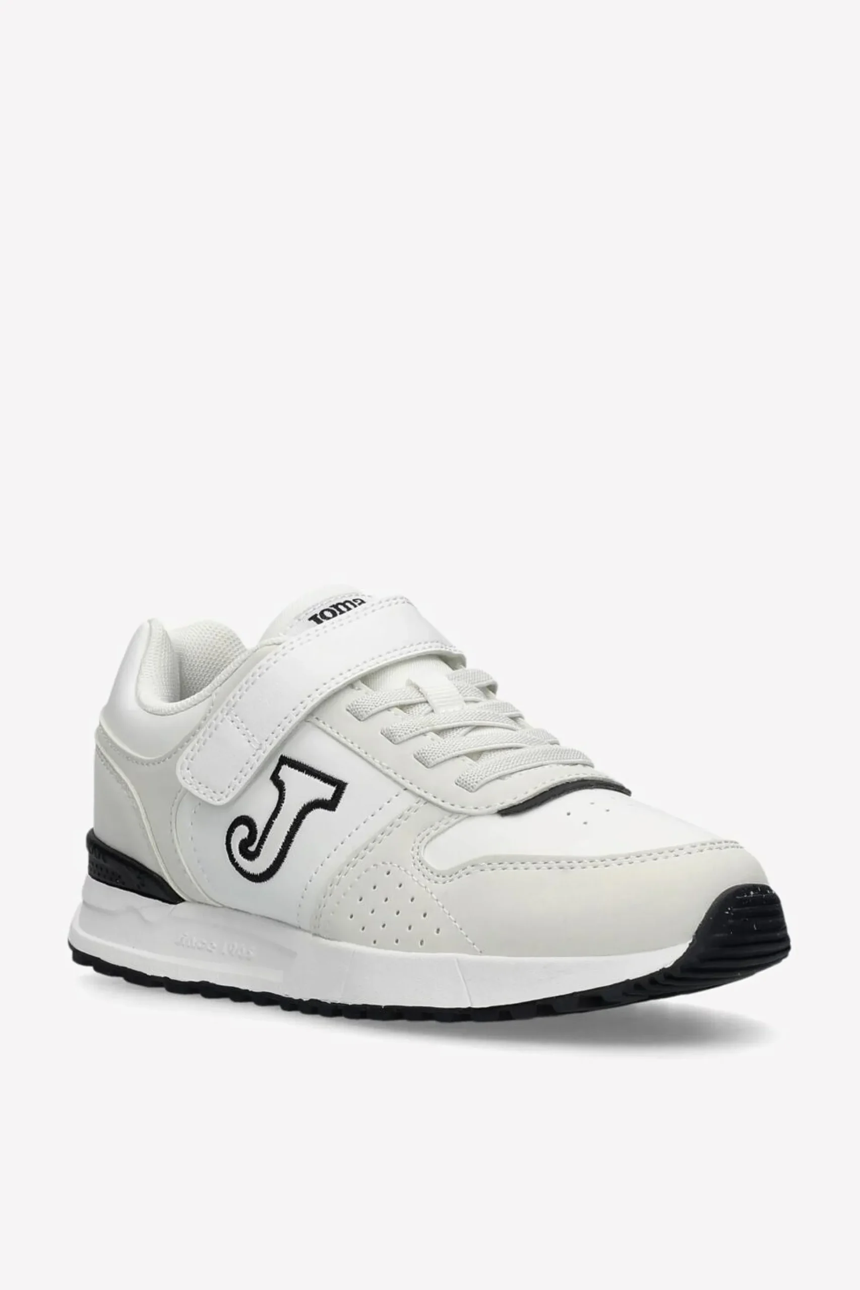 Joma Tornado