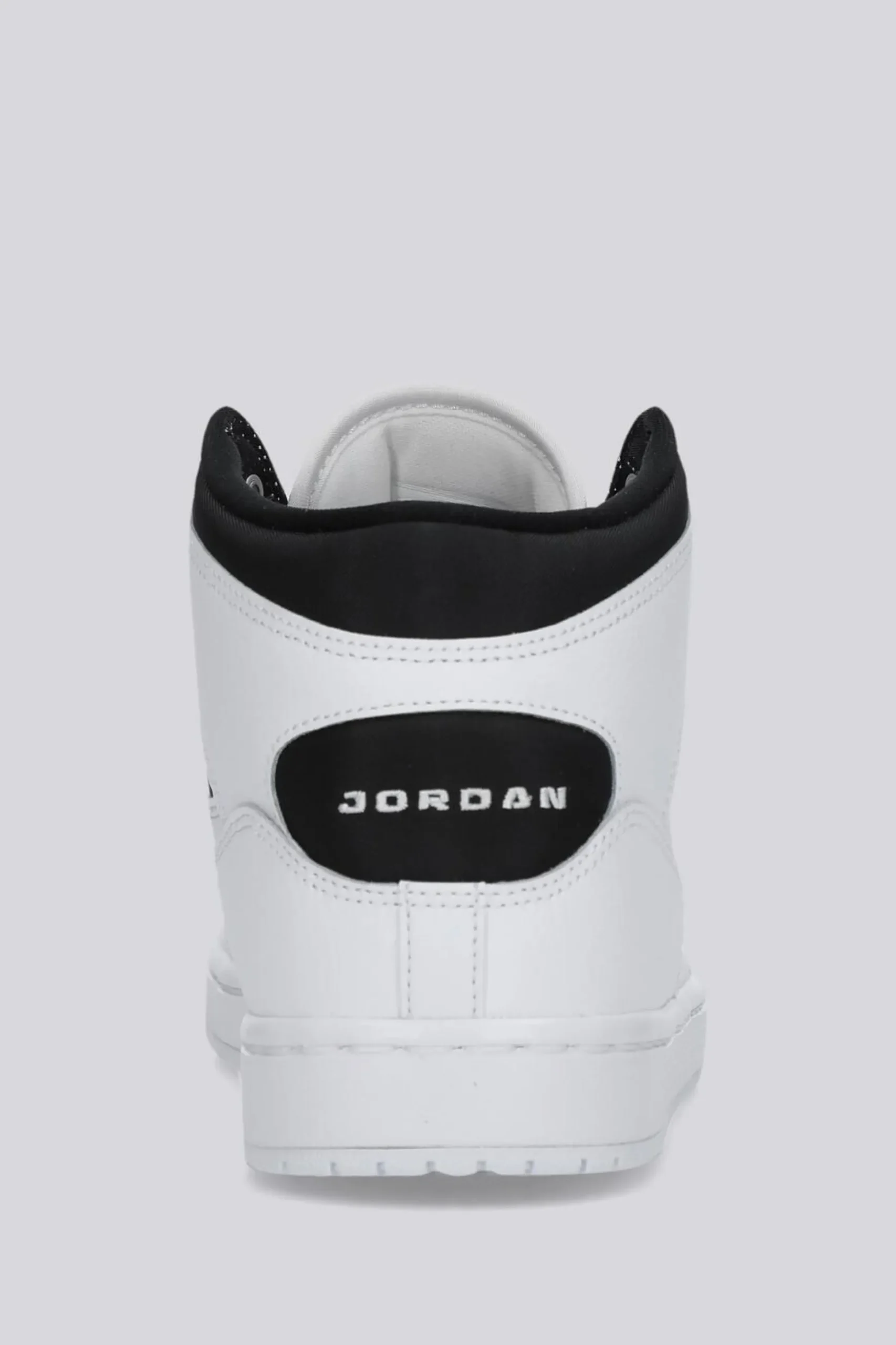 Jordan Acces Court Mid