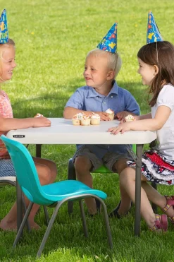 Mesa Baja Plegable Infantil Crema Lifetime 61 X 61 X 53,5 CM
