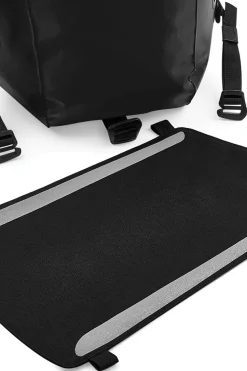 Mochila Impermeable De 25 Litros De Capacidad Modelo Submerge Quadra