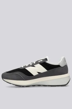 New Balance 370
