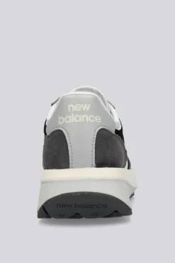 New Balance 370