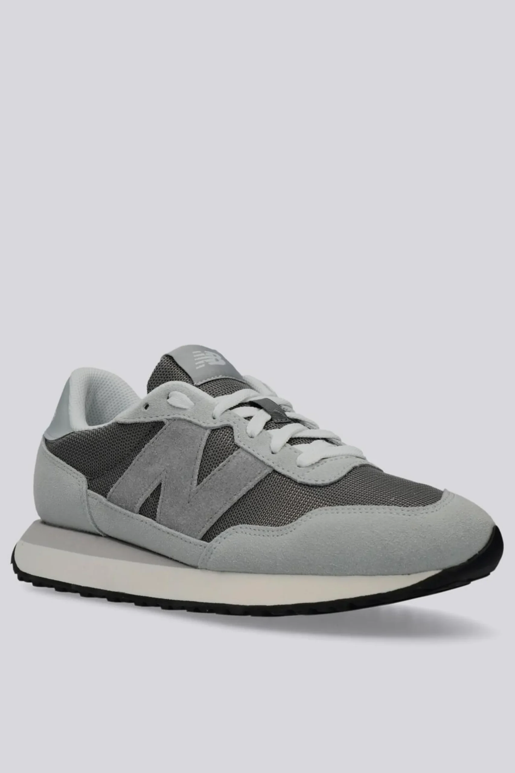 New Balance 237