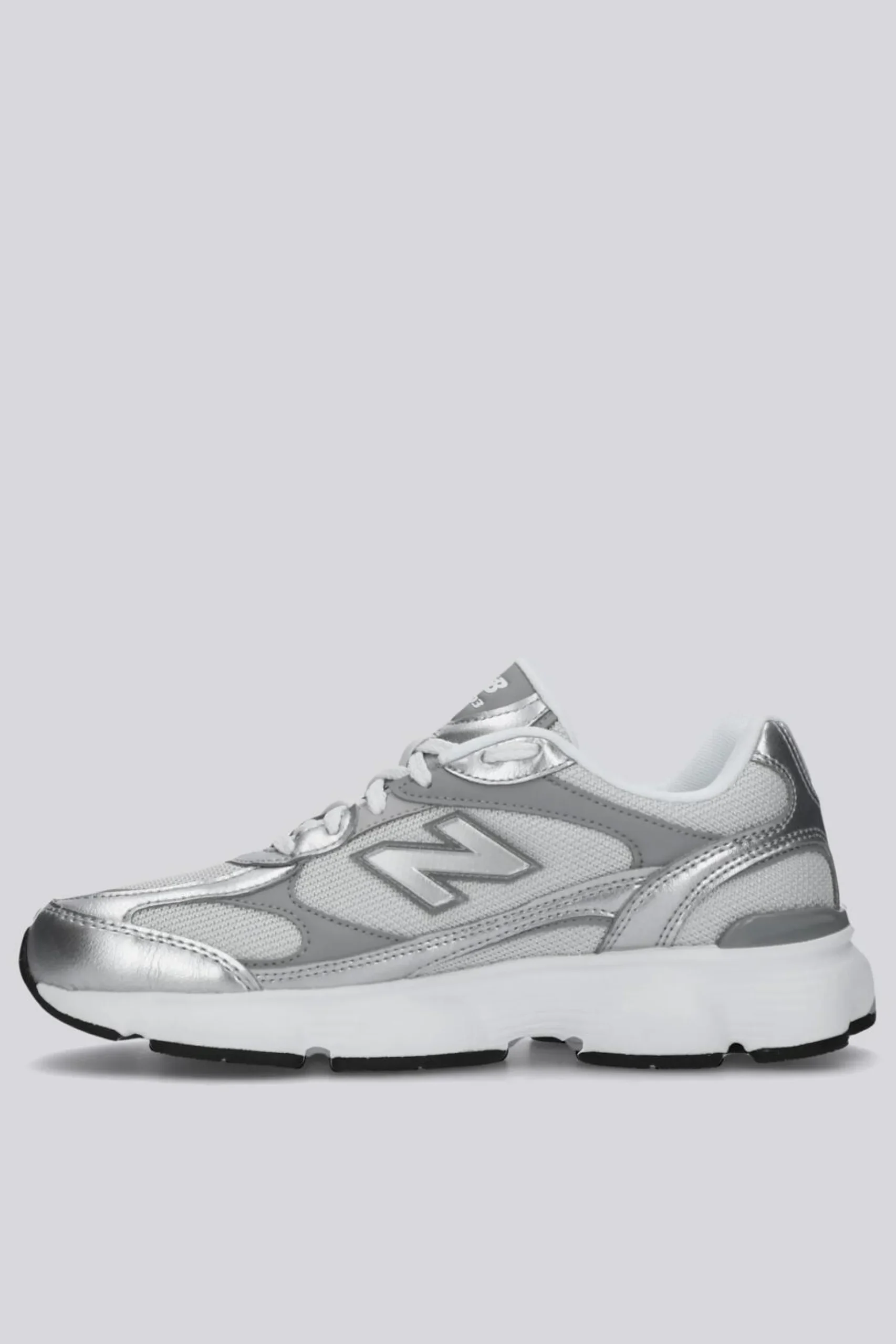 New Balance 603