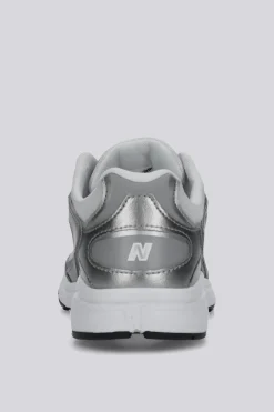 New Balance 408