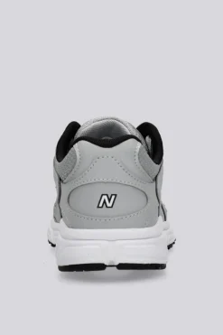 New Balance 408