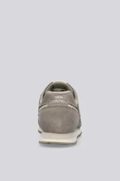 New Balance 373